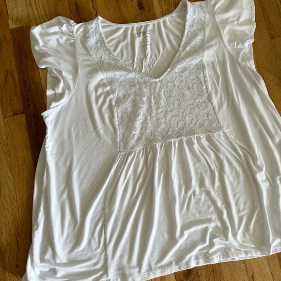 Torrid Super Soft White Knit Top - Picture 4 of 8